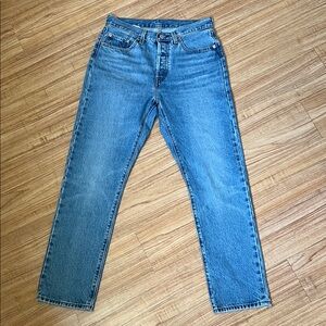 Levi's 501 Original Fit Women’s Jeans - Light Wash